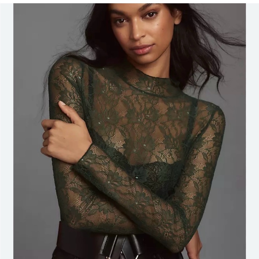 Anthropologie - Dark Green lace top - Like new - Size L